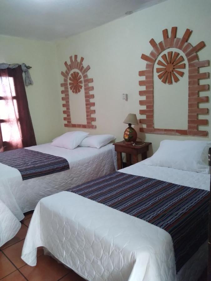 Hotel Acatenango Inn Antigua Buitenkant foto