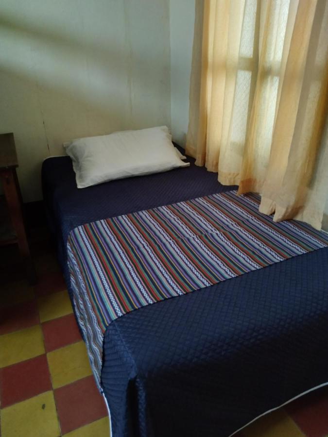 Hotel Acatenango Inn Antigua Buitenkant foto