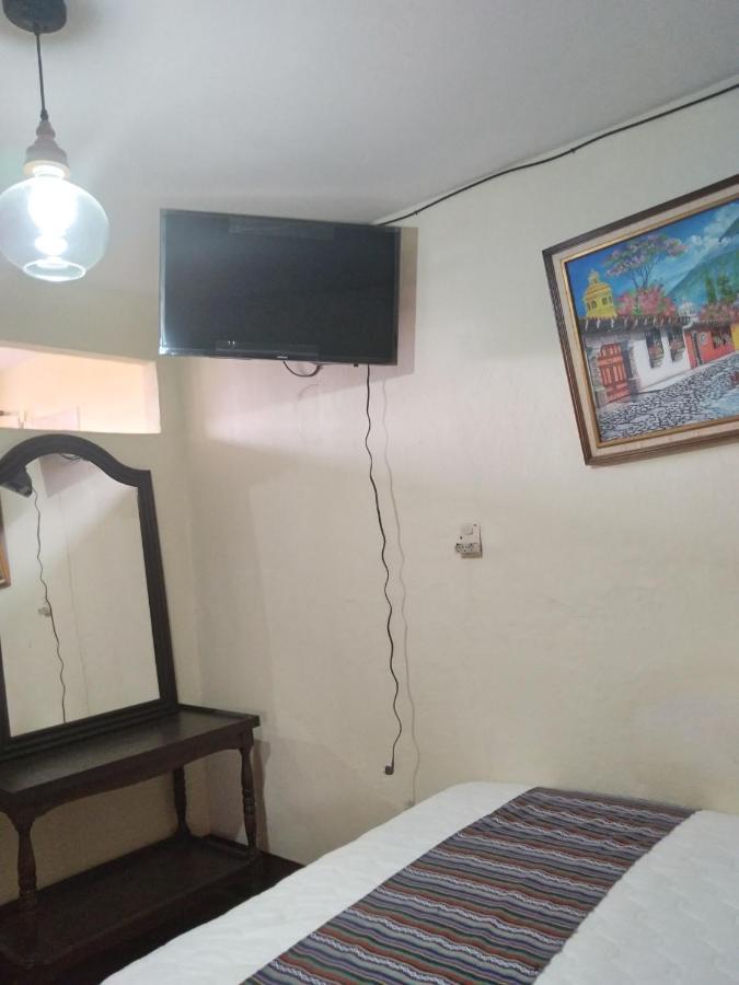 Hotel Acatenango Inn Antigua Buitenkant foto