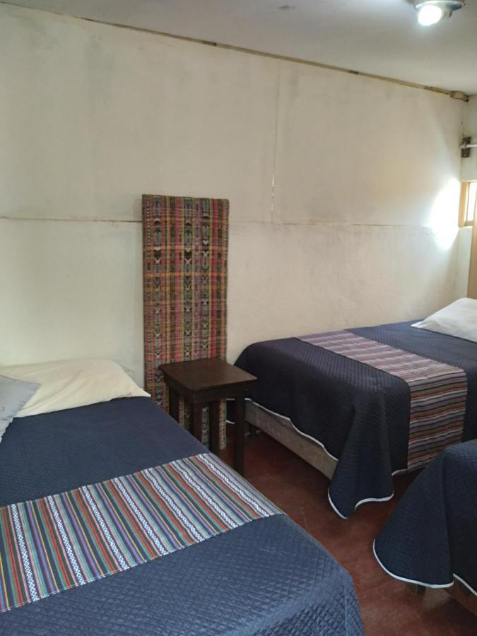 Hotel Acatenango Inn Antigua Buitenkant foto